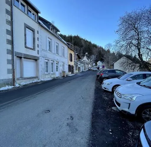 La Feessence Boisee Le Mont Dore